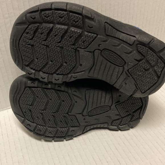 Keen boys sneakers - Picture 3 of 9